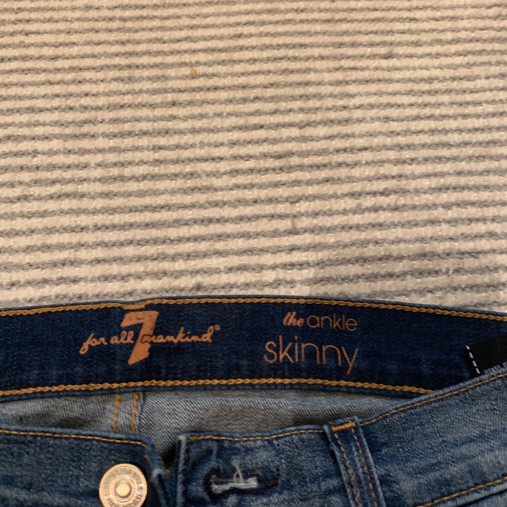 7 jeans - Picture 2 of 4